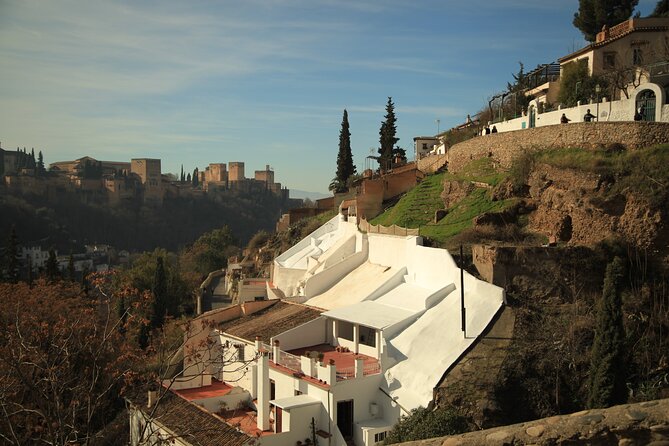 Albaicin & Sacramonte Electric Bike Tour in Granada - Barrio del Albaicín: Old Muslim Quarter, Carmen Houses, and Big Views