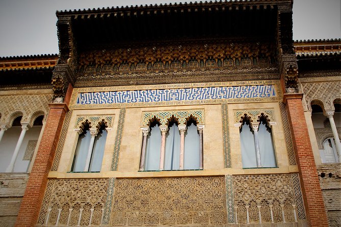 Alcazar of Seville Exclusive Group, max. 9 travelers - Meeting at Inmaculada Concepción, then getting oriented fast