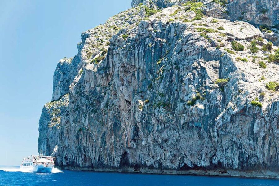 Alcudia: Boat Trip to Cap de Formentor and Formentor - Key highlights to look for