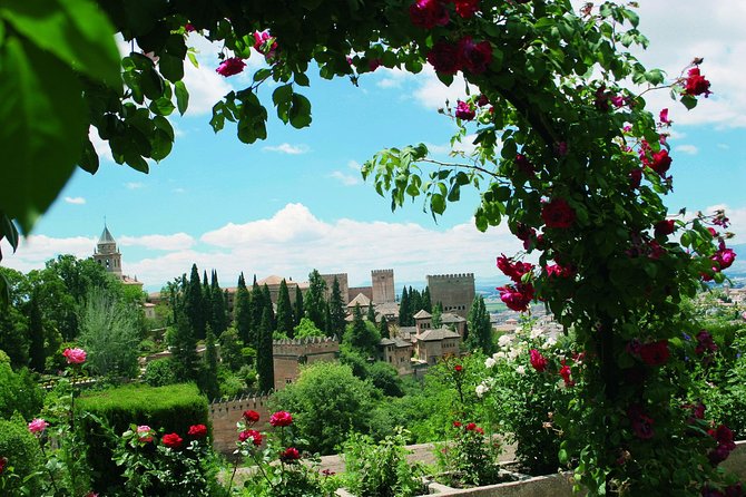 Alhambra and Generalife Skip-the-Line Ticket with Guide - Alcazaba: the oldest fortress core and the views that make sense