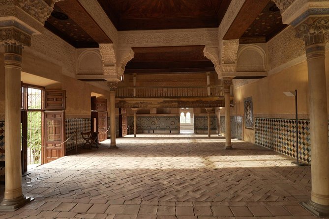Alhambra and Nasrid Palaces Ticket with Audioguide - Before You Go: Tickets, ID, and What You Must Have Ready