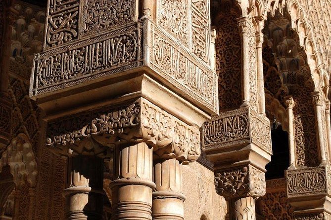 Alhambra &Charles Palace Guided Tour with Optional Nasrid Palaces - Key highlights to know before you start