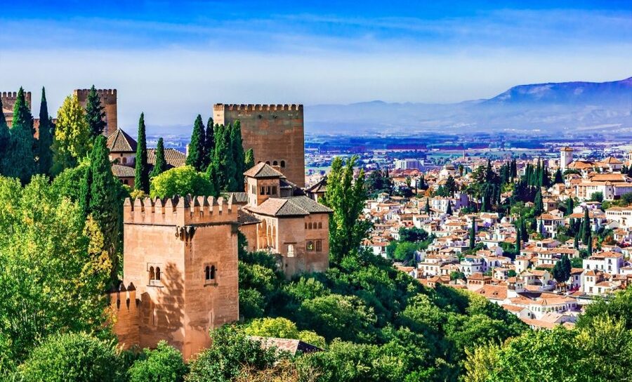 Alhambra Guided Tour with Fast-Track Entry - Price Check: Is $81 Good Value for This Alhambra Route?