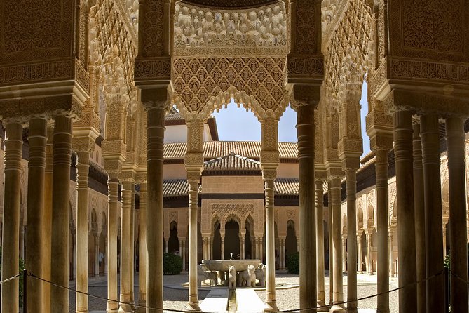 Alhambra Private/Small Group Tour & Nasrid Palaces Skip the Line - Key highlights at a glance