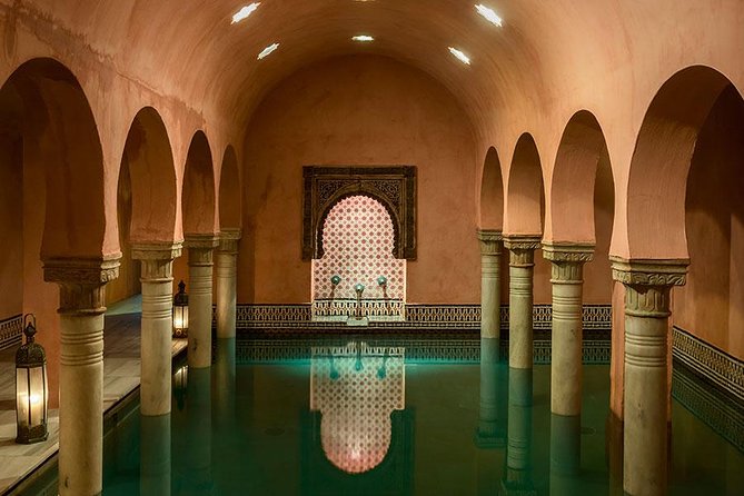 Arabian Baths Experience at Granada's Hammam Al Ándalus - Start right: changing rooms, tea, towels, and shower basics