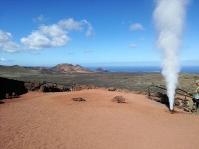 Arrecife: Timanfaya and Green Lagoon for Cruise Passengers