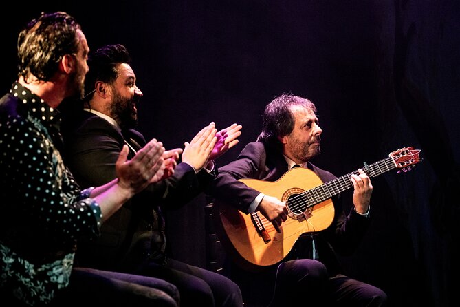 Authentic Flamenco Show at the Teatro Flamenco Sevilla - The hour-long flow: what happens once the doors open