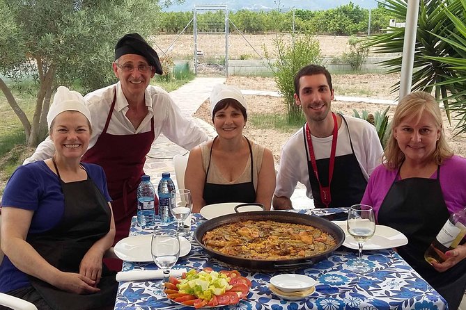 Authentic Valencian Paella Cooking Class - Key things that make this class work