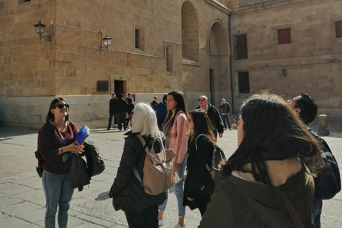 Avila & Salamanca Tour with Tickets to Cathedral + Medieval Wall - Breaks and bus rhythm: how the day avoids feeling like a nonstop commute