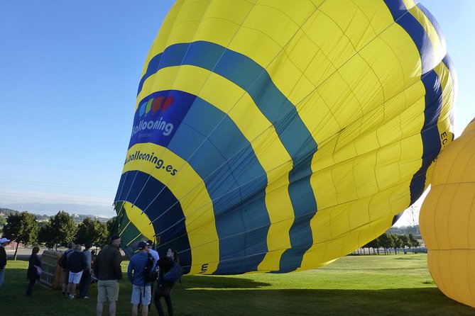 Balloon Ride over Catalonia with optional Pick-up from Barcelona - Barcelona pickup and sunrise views: why this balloon ride works