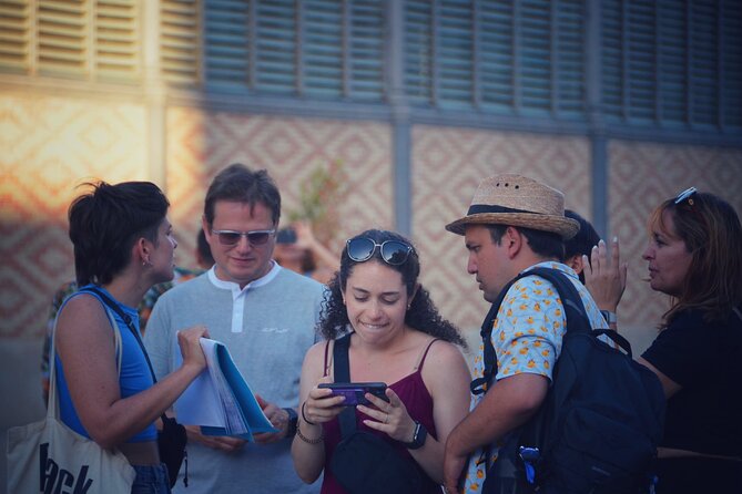 Barcelona 1.5h Private Old Town, Gothic & Ramblas Walking Tour - Gaudí Exteriors: Casa Batlló and Casa Mila Without Going Inside