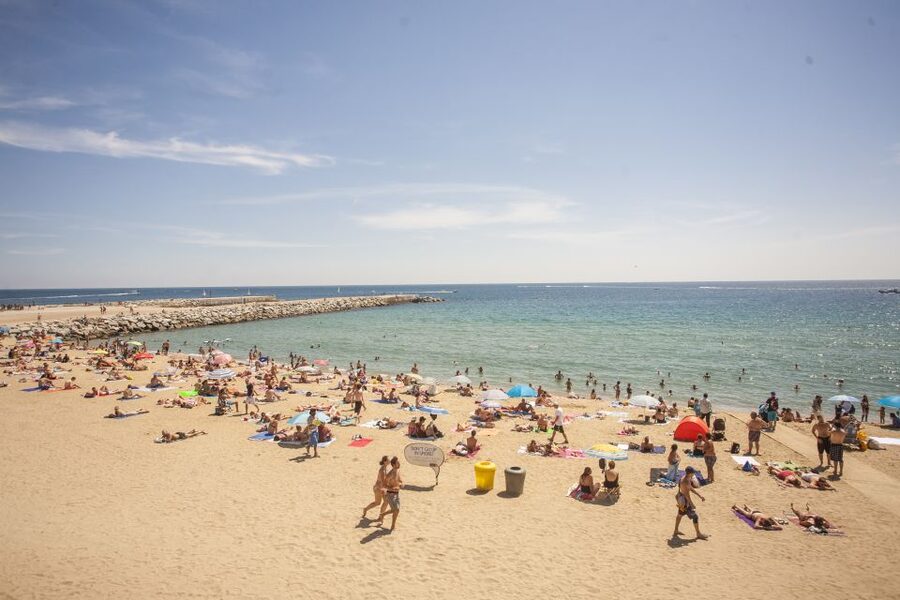Barcelona: 2-Hour City Sights Guided Segway Tour - Fortified Corners and City Icons: Quick Stops that Add Detail