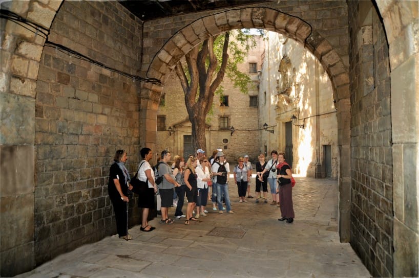 Barcelona 2-Hour Gothic Walking Tour - Key highlights that make this tour worth your time