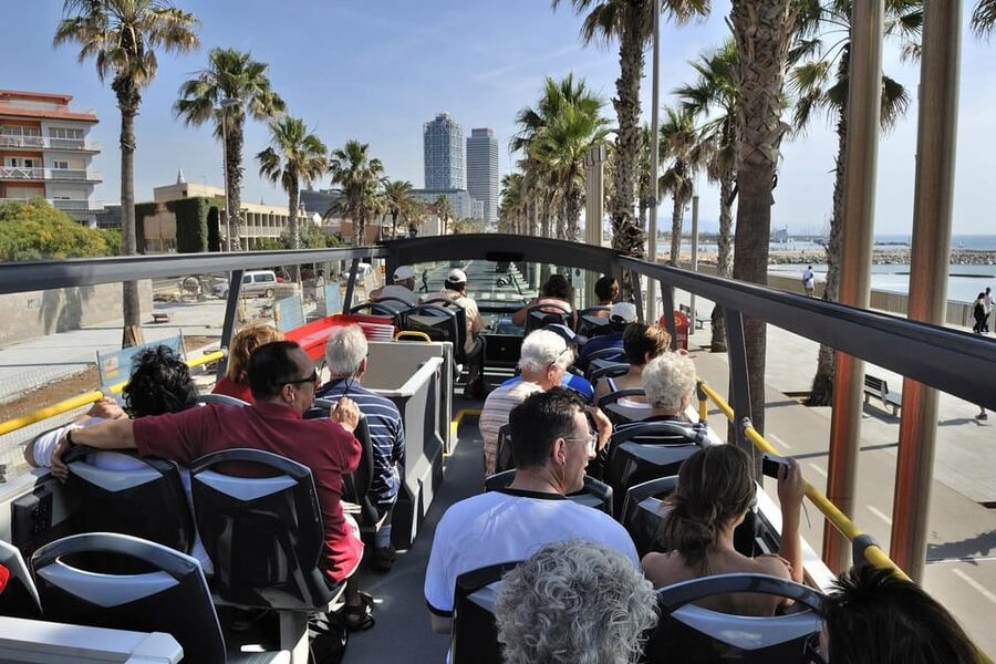 Barcelona: 24 or 48-Hour Hop-On Hop-Off Bus Tour - Key Things to Know Before You Ride