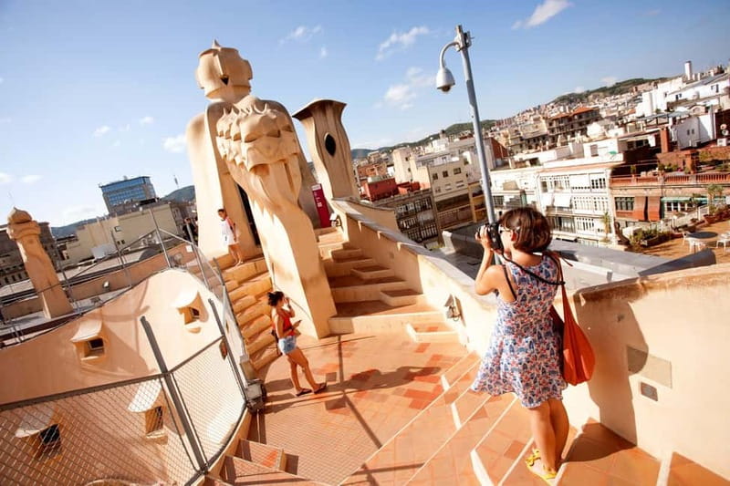Barcelona Card: 25+ Museums and Free Public Transportation - Who This Card Fits Best
