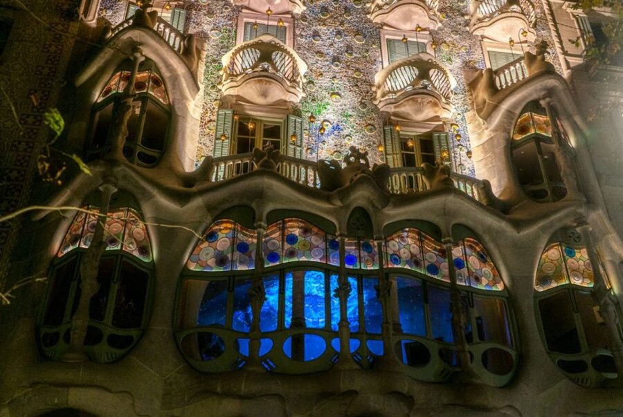 Barcelona: Casa Batlló 'A Winter Night' Experience - Key highlights to know before you go