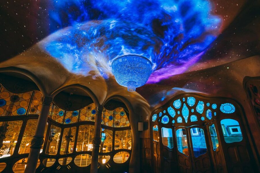 Barcelona: Casa Batlló 'A Winter Night' Experience - The Concierge Room, a quieter contrast with a purpose