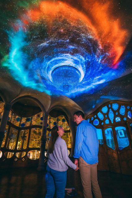 Barcelona: Casa Batlló 'A Winter Night' Experience - Audio guide in 7 languages, how to use it without missing the details