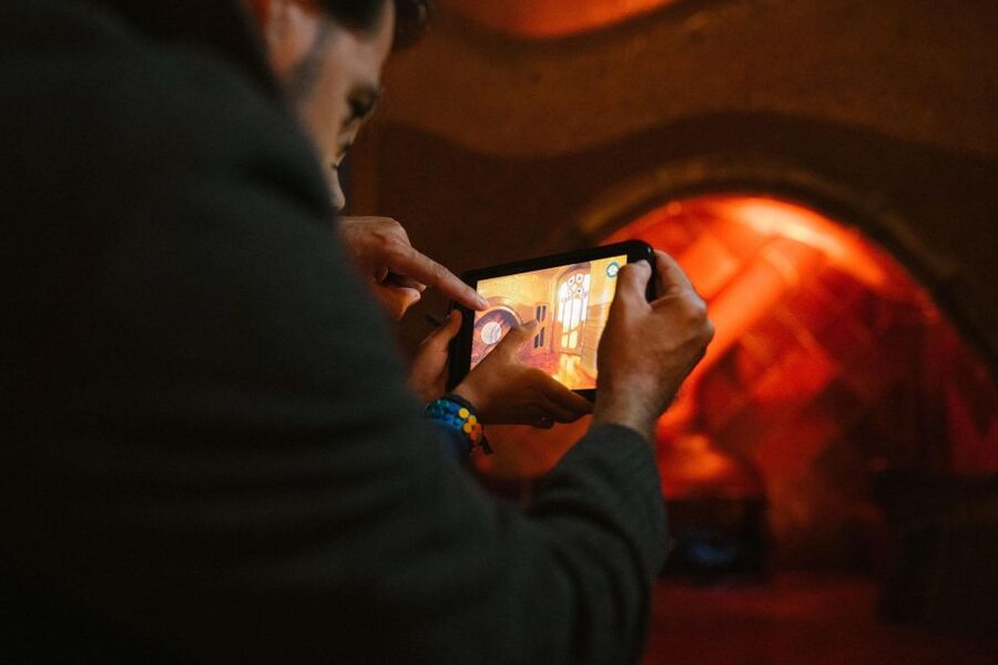 Barcelona: Casa Batlló 'A Winter Night' Experience - Crowds and timing, what to expect during the holiday season