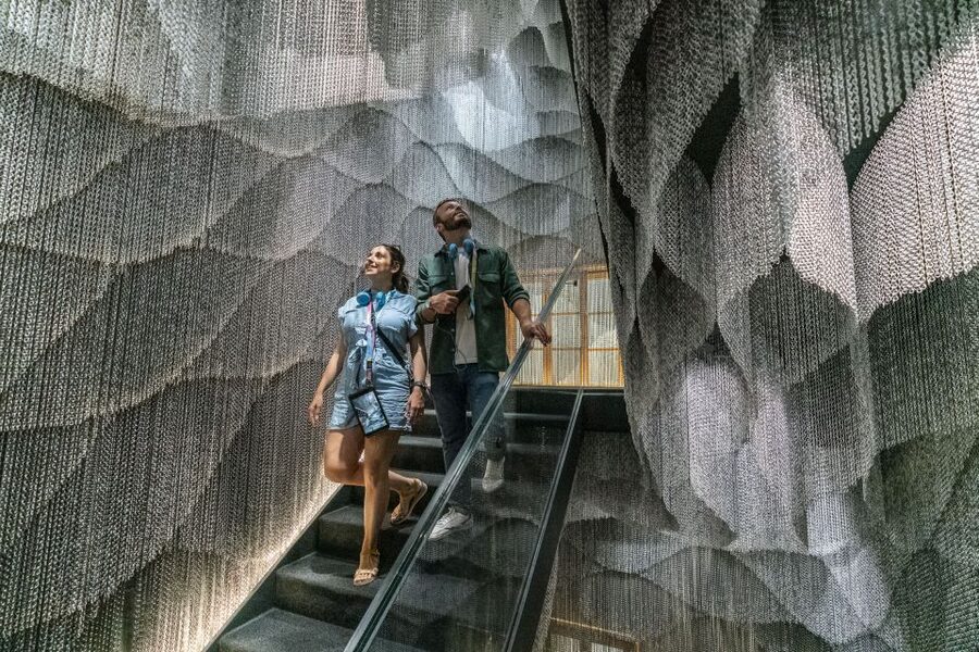 Barcelona: Casa Batlló Be The First Entry Ticket - Kengo Kuma’s Vertical Communication Core and the Floating Marble Ladder