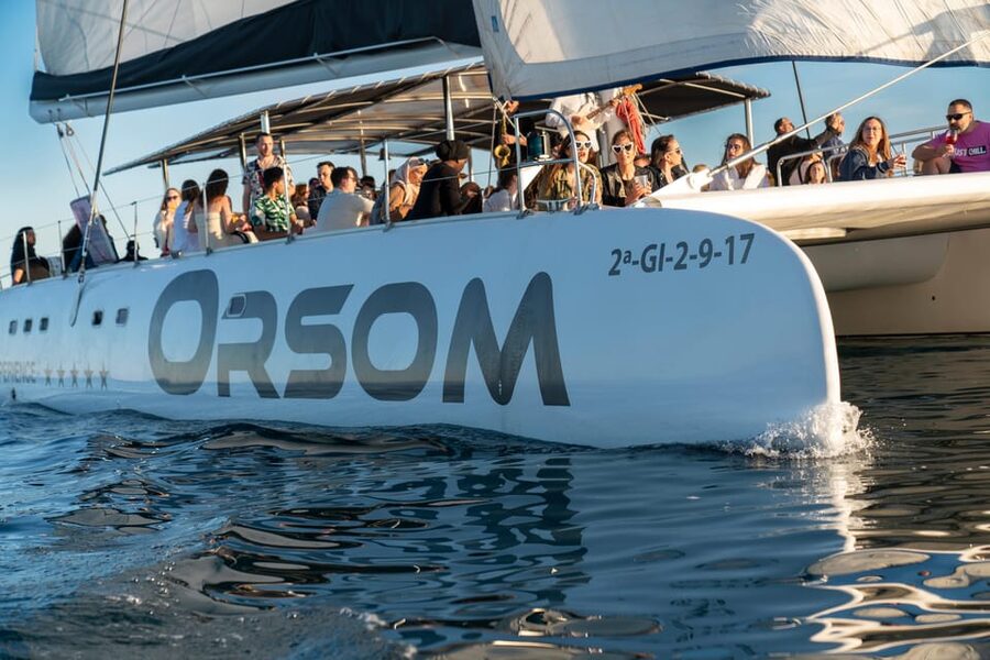 Barcelona: Catamaran Cruise with optional Live Jazz Music - Live Jazz on Deck: How the Saxophone and Guitar Change the Mood