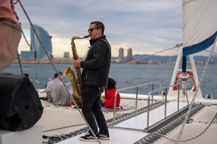 Barcelona: Catamaran Cruise with optional Live Jazz Music - Timing, Boarding Flow, and the Delays You Might Encounter