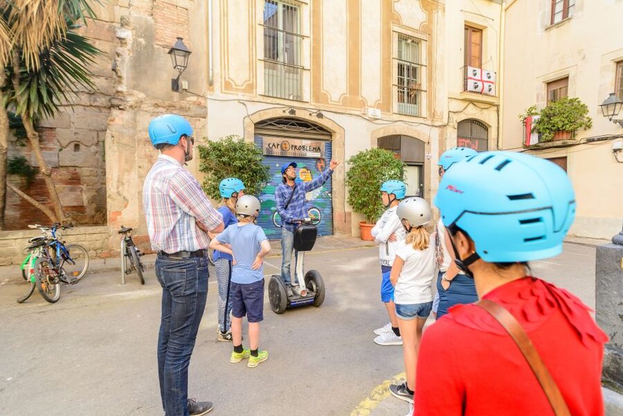 Barcelona: City and Seafront Guided Segway Tour - Segway and Seafront: The Barcelona combo that saves time