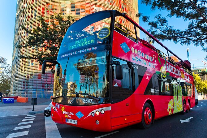 Barcelona City Tour Hop-On Hop-Off with Optional Boat - Audio commentary and the headphone system, including hearing issues