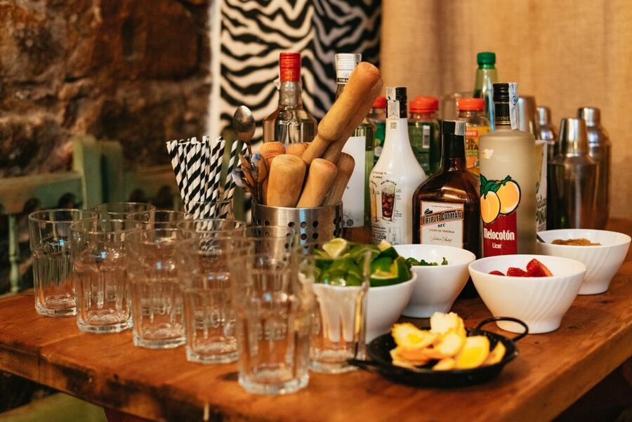 Barcelona: Cocktail Master Class by Mixologist with Tapas - The Only Real Downsides to Consider
