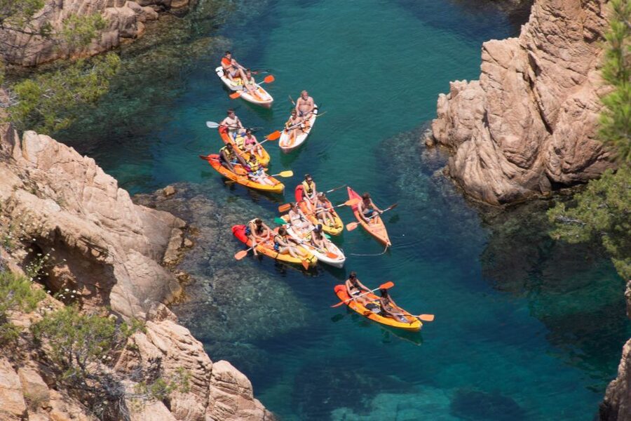 Barcelona: Costa Brava Kayak, Snorkel & Cliff Jump & Lunch - Getting to Costa Brava from Barcelona: La Bohème and an 80-minute bus ride