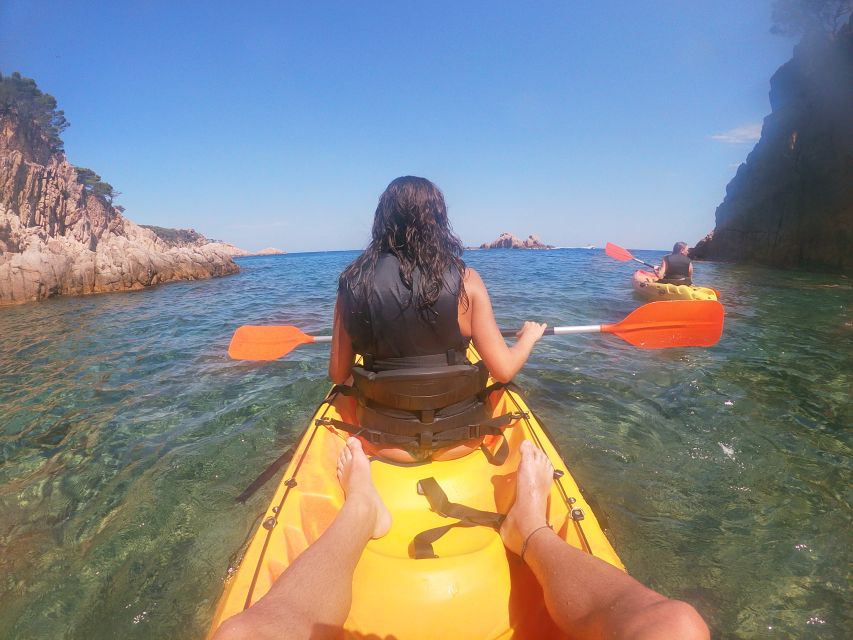 Barcelona: Costa Brava Kayaking & Snorkeling Tour with Lunch - First timers get coaching: safety briefing, gear, and what matters