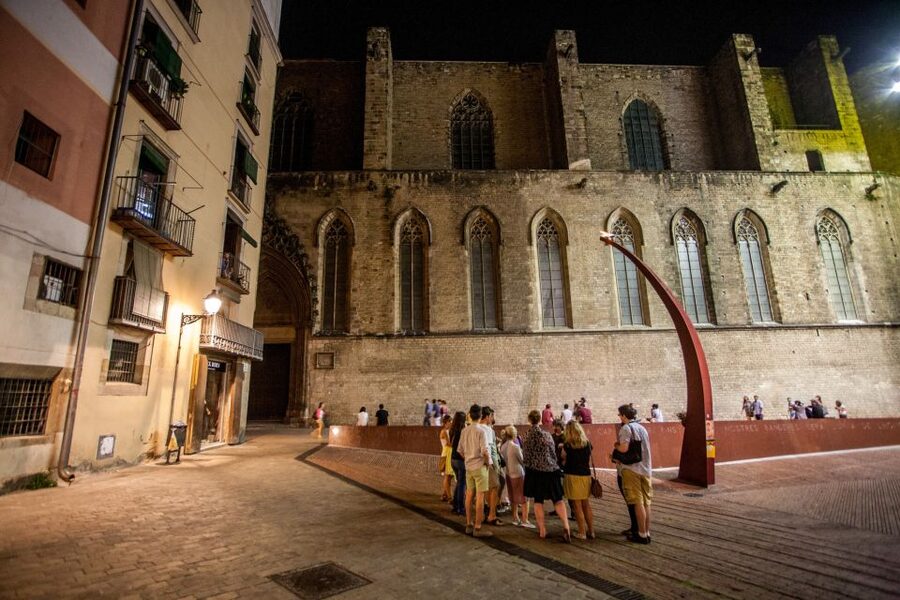 Barcelona: Dark History Night Walking Tour - The Spanish Inquisition, presented as a real system
