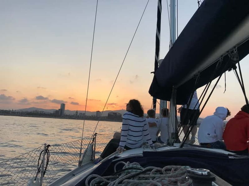 Barcelona: Daytime or Sunset Cruise with Drinks - Key takeaways before you go
