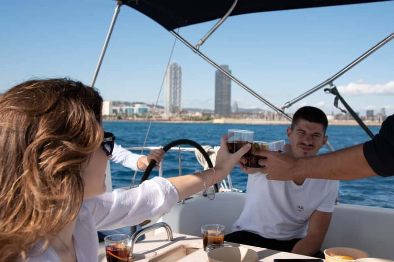 Barcelona: Daytime or Sunset Cruise with Drinks - Getting to the Catamaran TurTur BIGSPACE Meeting Point (Without Stress)