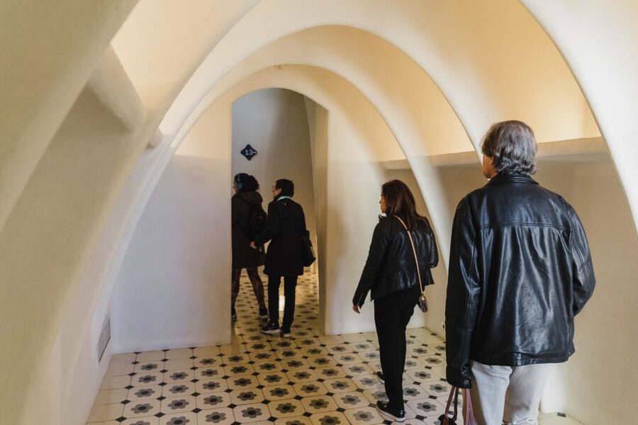 Barcelona: Discover Gaudí, Sagrada Familia, and Park Güell - Price and Value: Is $158 Worth It?