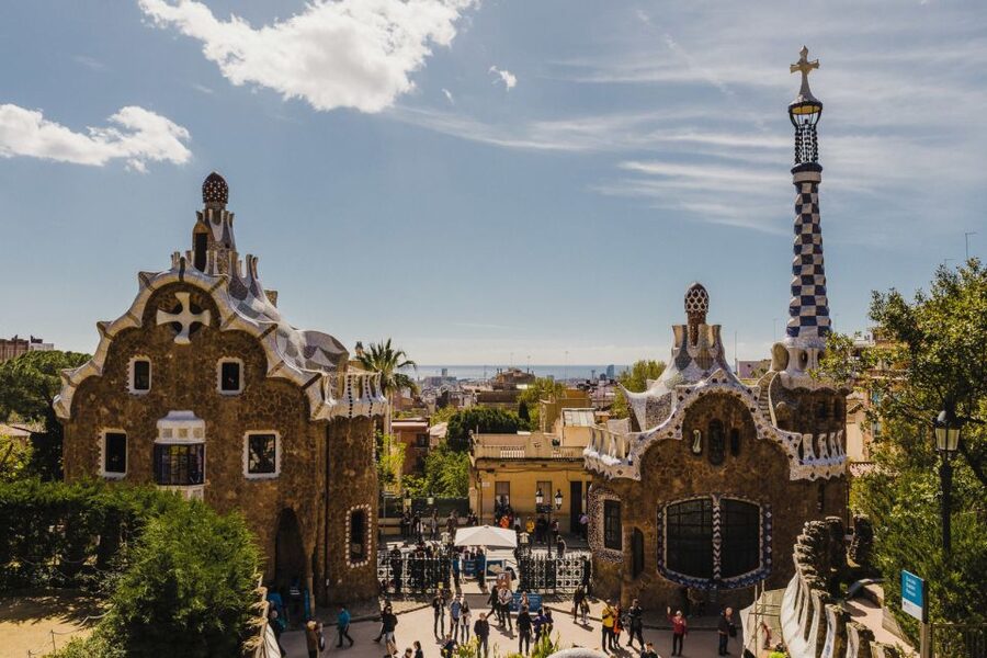 Barcelona: Discover Gaudí, Sagrada Familia, and Park Güell - Inside Casa Batlló: Light, Tiles, and Weirdly Clever Details