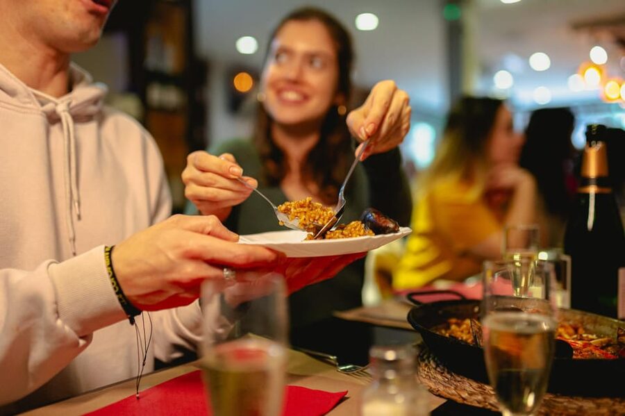 Barcelona: El Born Food Walking Tour with Tapas and Drinks - Should you book this Barcelona tapas walk?