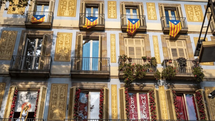 Barcelona Erotic Museum – Explore Art, History & Fun - The entrance toast and what it signals about the experience