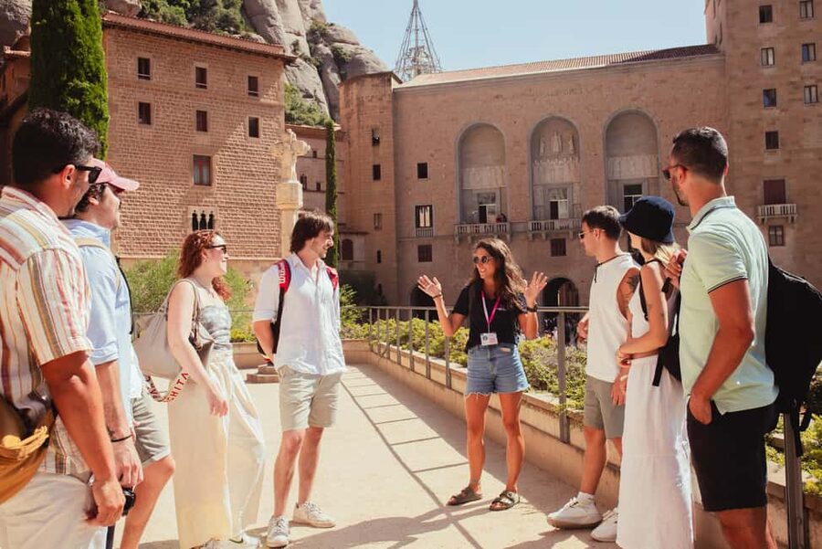 Barcelona: Full-Day Montserrat & Wine Small Group Tour - Timing and weather realities: how to stay relaxed