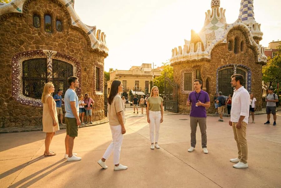 Barcelona: Gaudí’s Park Güell Tour with Fast-Track Ticket - Your guide matters more than the map