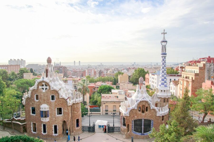 Barcelona: Go City Explorer Pass - Choose 2 to 4 Attractions - Choose your Barcelona mix: build days around Gaudí, views, or vibes