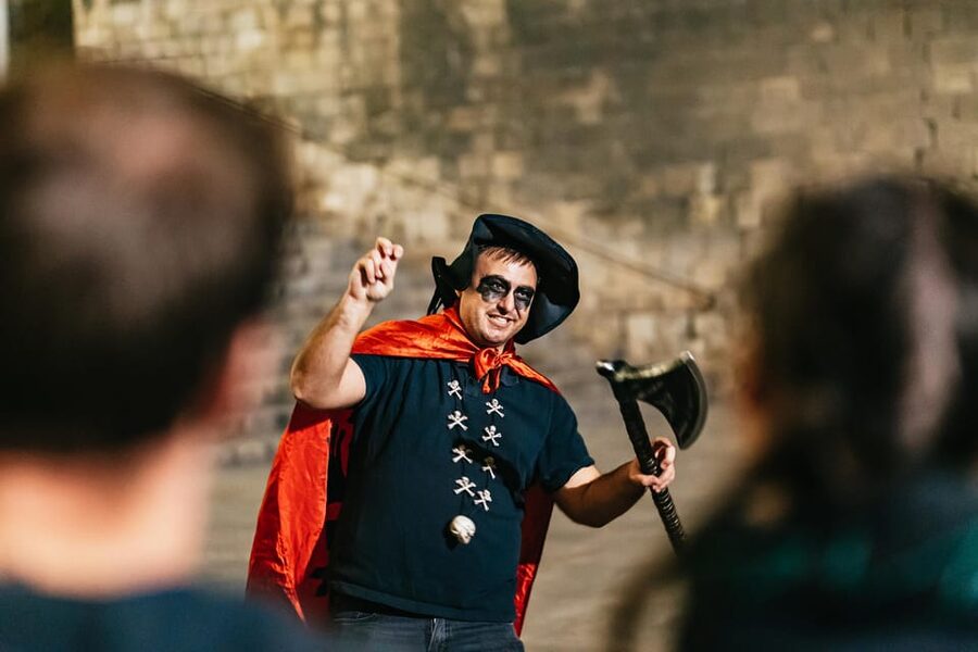 Barcelona: Gothic Quarter Ghosts and Legends Walking Tour - Key Things I’d Watch For