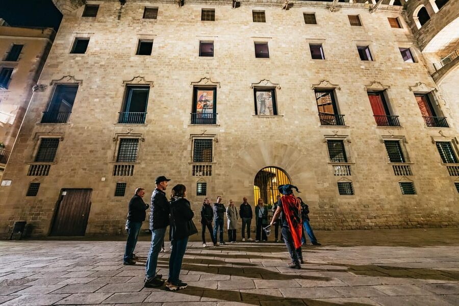 Barcelona: Gothic Quarter Ghosts and Legends Walking Tour - Guides and Storytelling Styles: Ewan, Lila, and Juan Carlos