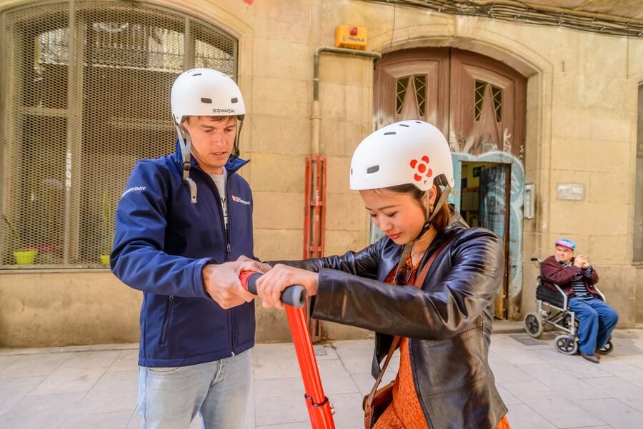 Barcelona Grand 2-Hour Segway Tour - Getting ready: PTi2 training, helmets, and what to wear