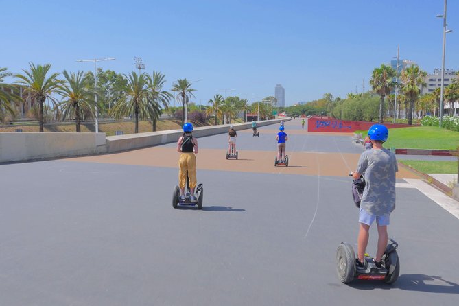Barcelona Guided Tour on Segway - Segway training first, city riding second