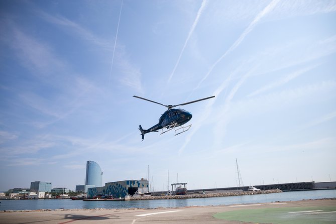 Barcelona Helicopter, Sailboat & Old Town Private Walking Tour - Price and Value: What $513.95 Buys in Real Terms