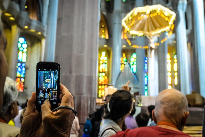 Barcelona Highlights & Sagrada Familia Tour: Priority Access - Entering Sagrada Familia with a guided interior visit