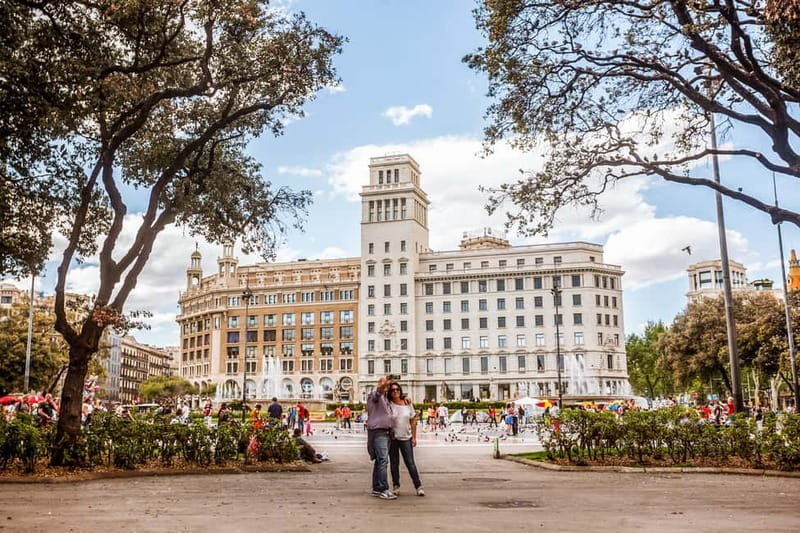 Barcelona: Hola Barcelona Public Transport Travel Card - Where You Exchange Your Voucher, and Why Airport Timing Can Matter