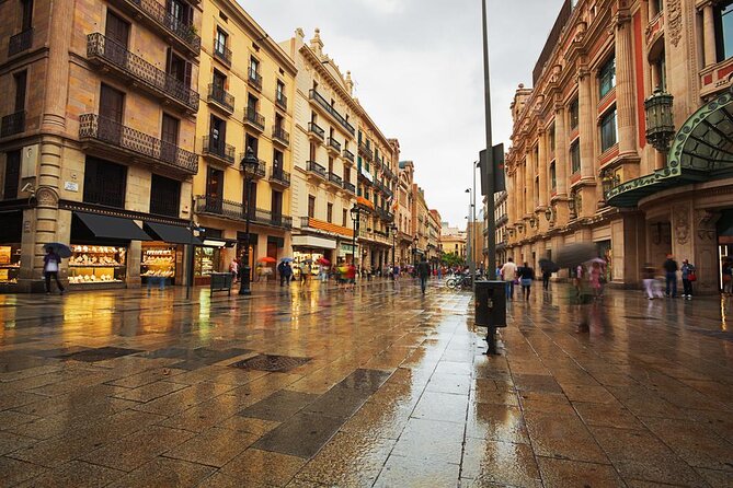 Barcelona Interactive Spanish Cooking Experience - Quick hits before you go