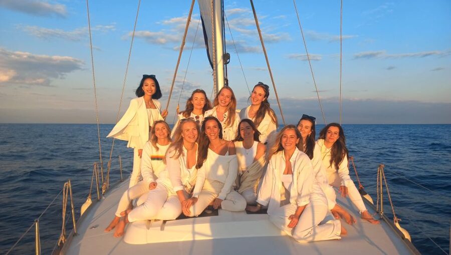 Barcelona: Luxury Private Yacht Daytime Cruise - Why a private yacht cruise is such a good Barcelona reset